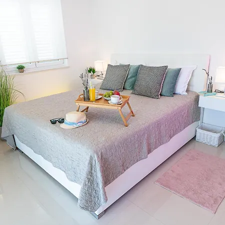 Nyaraló Ballerina *